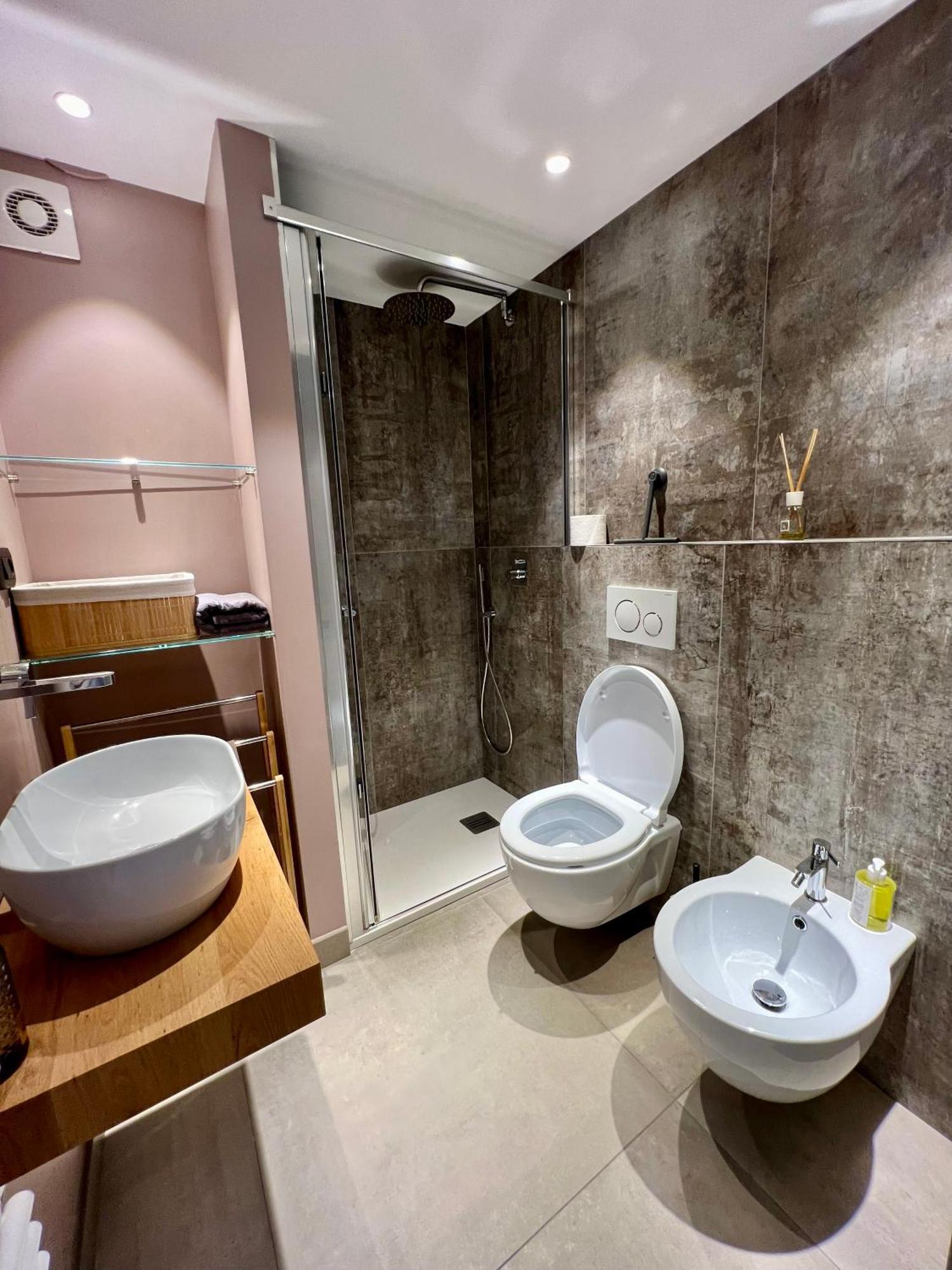 Al 26 Di Tache Apartment Turin Luaran gambar